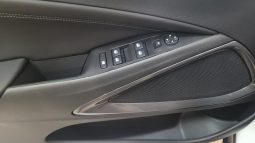 
										Opel Crossland Elegance full									