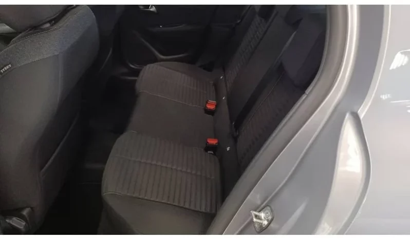 
								Peugeot 208 Active 75cv full									