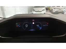 
										Peugeot 208 Allure full									