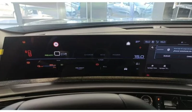 
								Peugeot E-3008 Allure full									