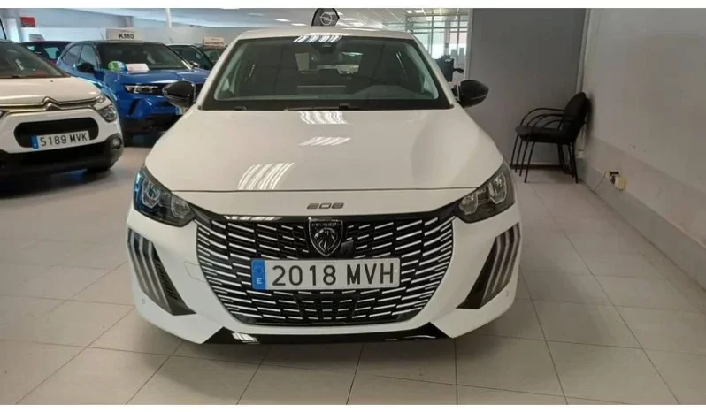 
								Peugeot 208 Allure full									