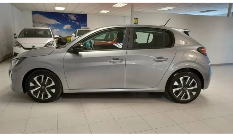 
								Peugeot 208 Active 75cv full									