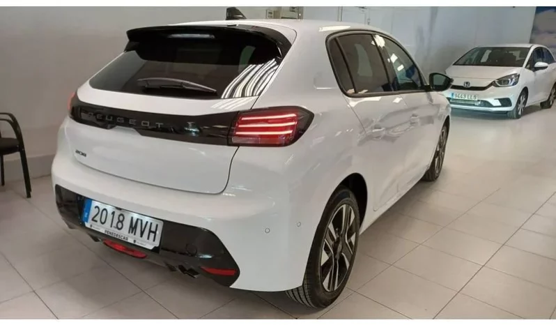 
								Peugeot 208 Allure full									