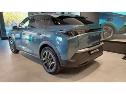 
										Peugeot E-3008 Allure full									