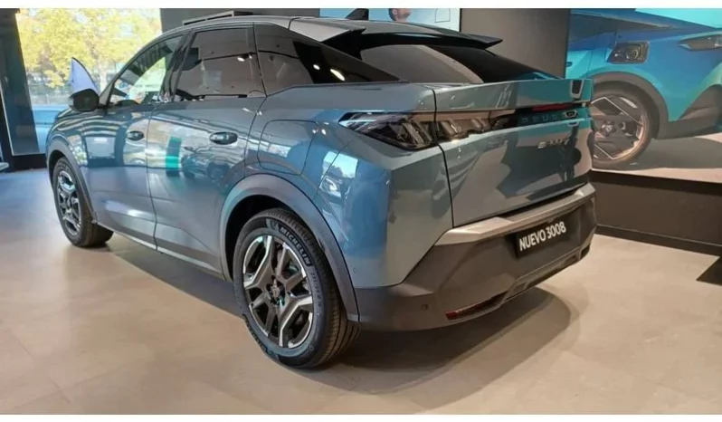 
								Peugeot E-3008 Allure full									