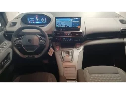 
										Peugeot Rifter GT HDI full									